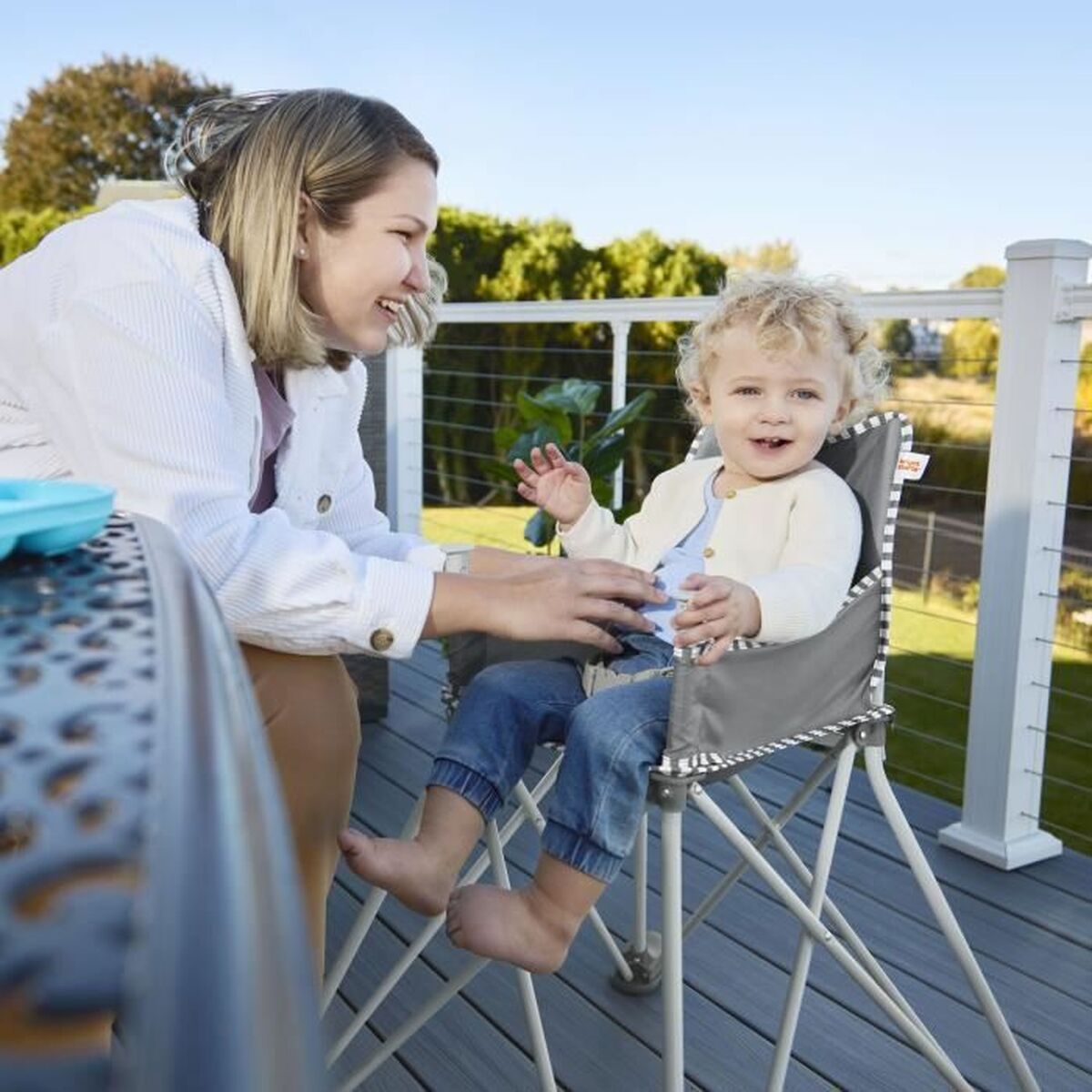 Hochstuhl Bright Starts Pop N Dine Grau