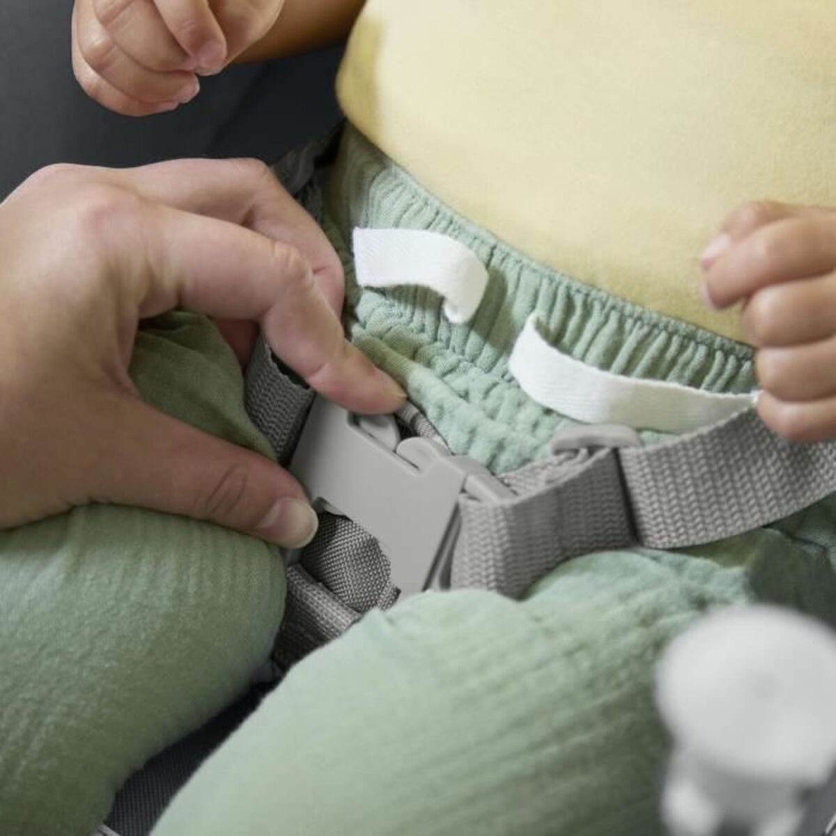 Hochstuhl Bright Starts Pop N Dine Grau